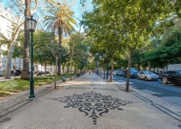 Διαμέρισμα 4 *